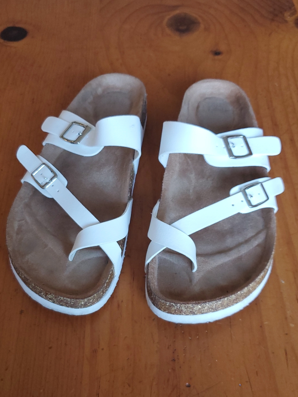 Time And Tru Sandals